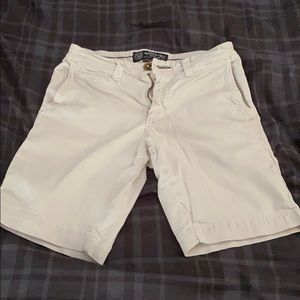 American eagle khaki shorts